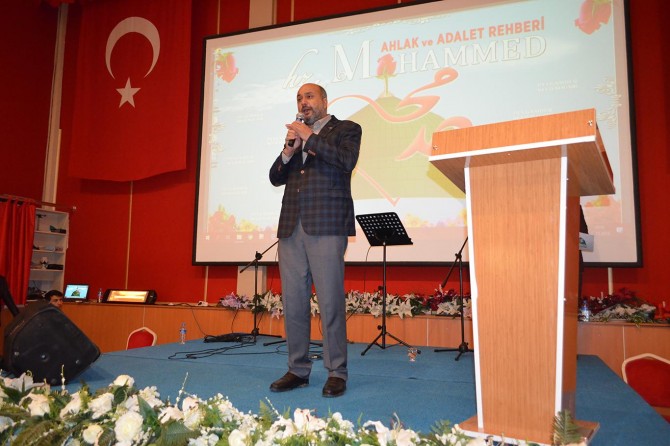 Peygamberimizin ahlakına bürünsek toplumumuz ıslah olur