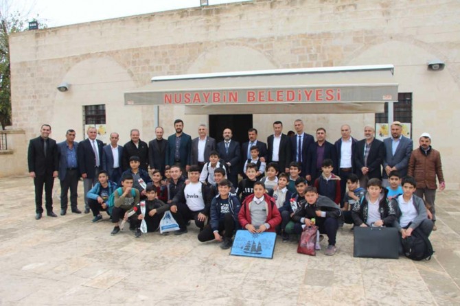 Öğrenciler camiyle buluştu