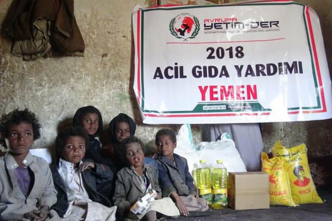 Ji Yetîm-Dera Ewrûpa bo bebekên Yemenî banga alîkarîyê