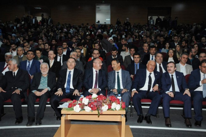 "Adalet, Ombudsmanlık ve Üniversiteler" konferansı