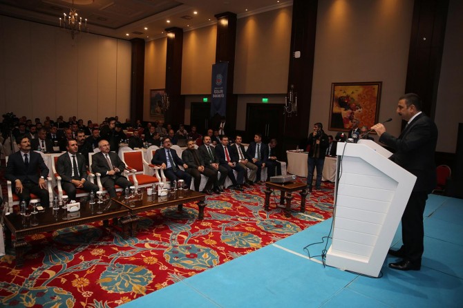 Mardin’de “E-Belediye Bilgi Sistemi” anlatıldı