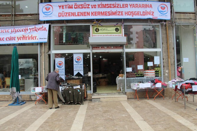 Yetimler Vakfından Diyarbakır'da yetimler yararına kermes