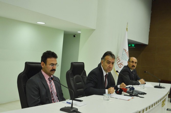 Görev yaptığımız süre içerisinde köyümüze tek bir çivi bile çakılmadı