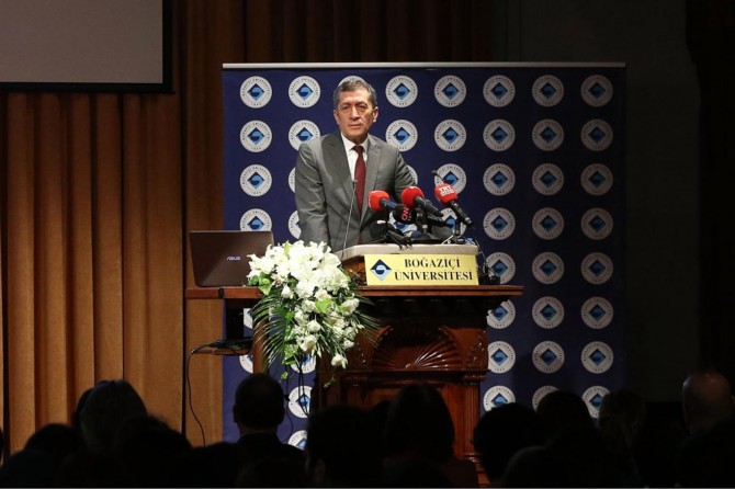 Temel aktör olarak öğretmenlerimiz çok önemli