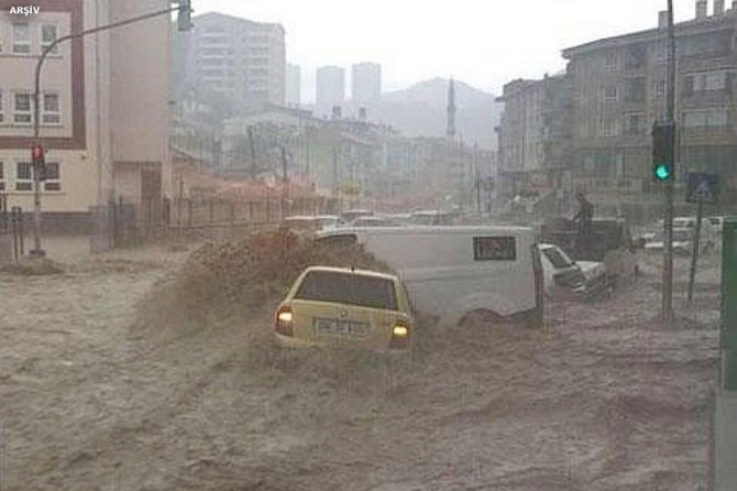 Ani sel ve su baskınlarına karşı dikkatli ve tedbirli olunmalı