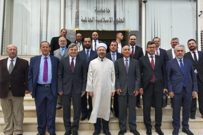 Gençleri Kuran ve sünnet çizgisinde doğru bilgi ile donatmalıyız