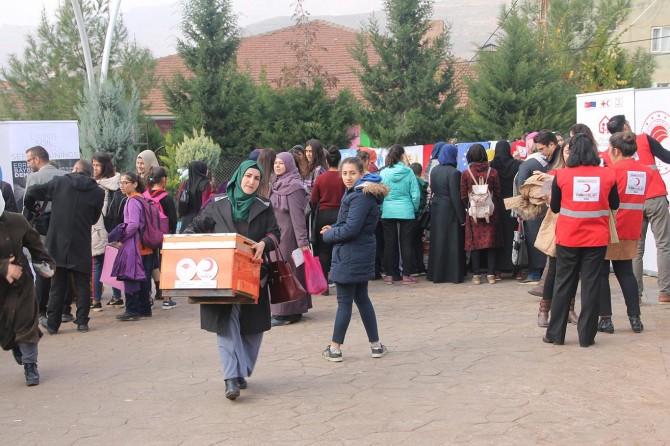 Suriyelilere mesleki eğitim kursu verildi