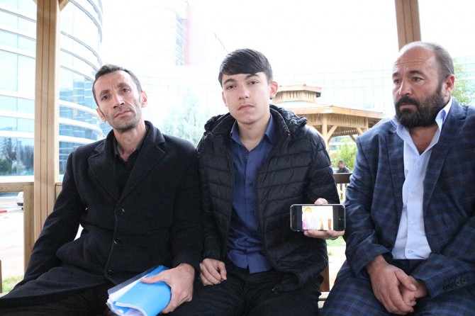 Keşke babamın bir mezar taşı olsaydı