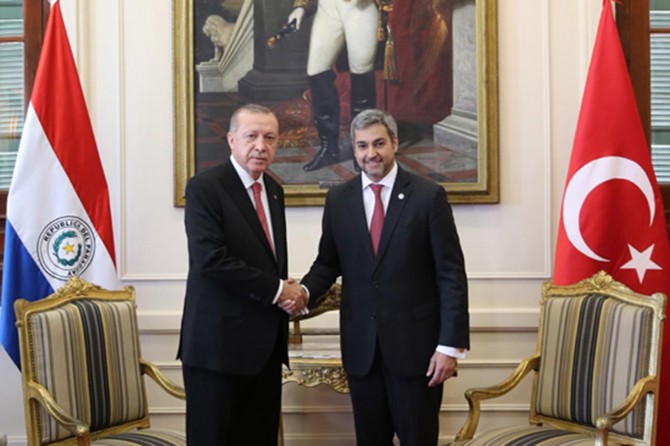 İki ülke arasındaki ilişkiler giderek güçleniyor