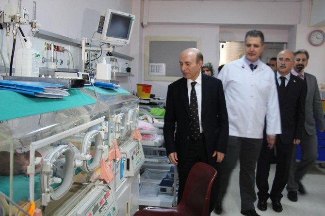 Yeni doğan yoğun bakım ünitesi ve diyabet okulu açıldı