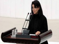 Leyla Zana'da açlık grevine girdi