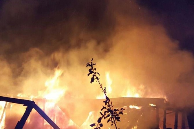 İstanbul Bayrampaşa’da 4 katlı binada yangın: 4’ü çocuk 7 kişi yaralandı