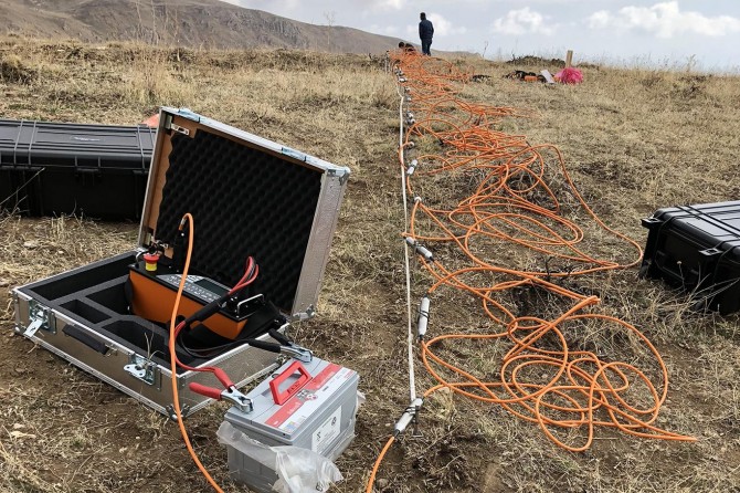 ​Kef Kalesi’nde 46 yıl aradan sonra arkeolojik çalışmalar yapıldı