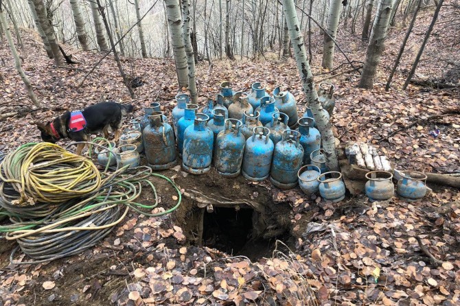 PKK'ye ait sığınaklar imha edildi