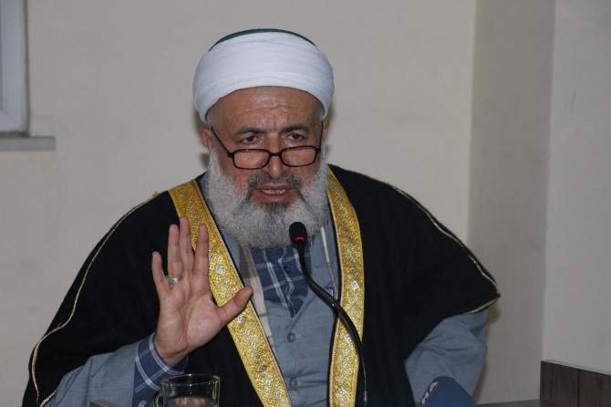 Kur'an'ı yalnızlaştırmak istiyorlar