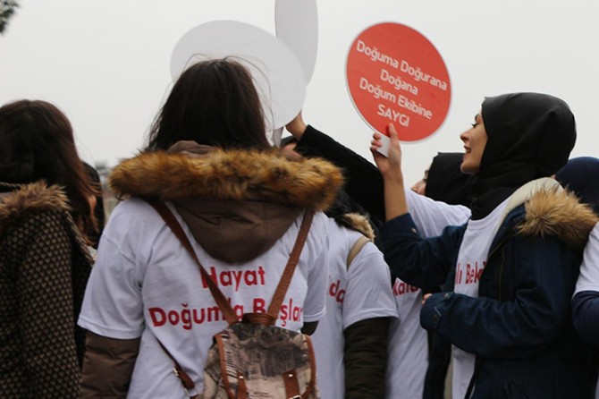 ​Mardin’de gebelerden farkındalık yürüyüşü