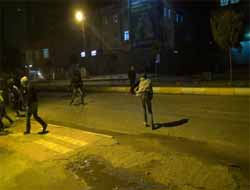 PKK Yandaşları Silvan'ı Karıştırdı (Foto)