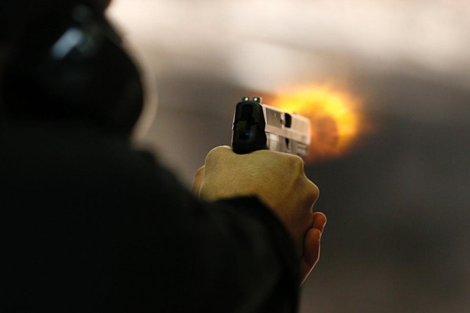 Polis kaçan şüphelilere ateş açtı: Bir ölü