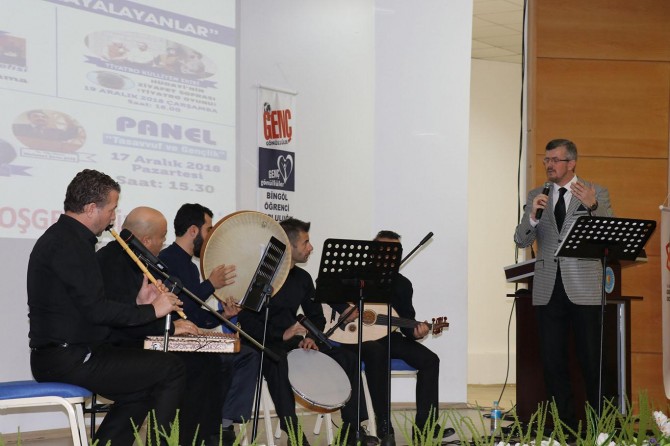 Bingöl'de tasavvuf musikisi ve şiir dinletisi