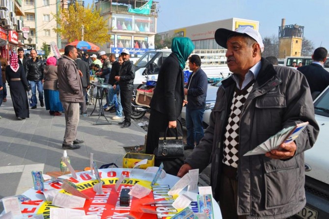 Batman halkından piyango kumarı ve yılbaşı kutlamalarına tepki
