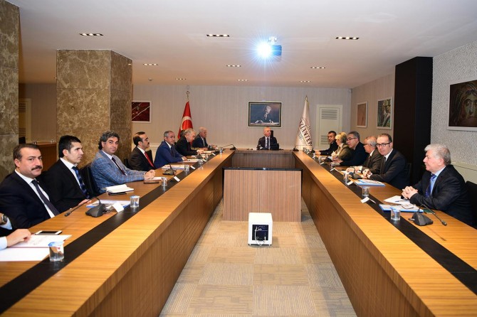 Kayıt dışı çalışan yerleri tespit edeceğiz