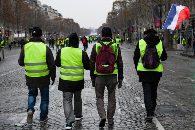 Fransa'da ekonomik büyüme yavaşladı