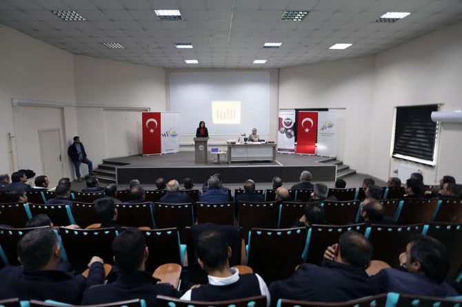Van Büyükşehir Belediyesinden personellerine iş sağlığı ve güvenliği eğitimi
