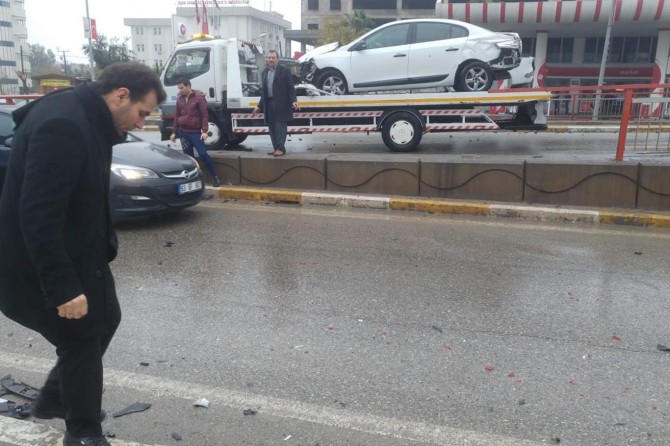 ​Şanlıurfa’da kontrolden çıkan araç devrildi: 1 yaralı