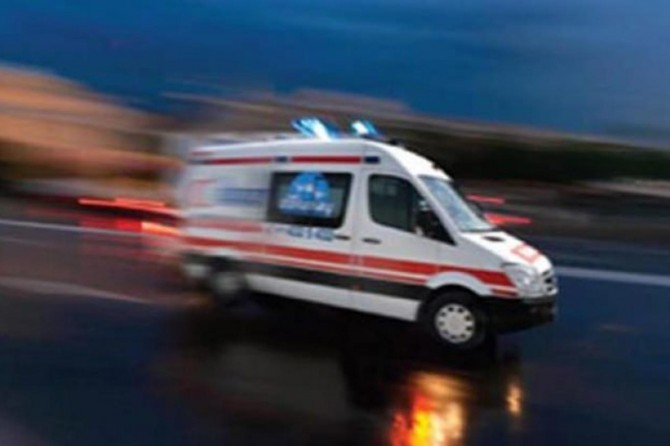Yolcu otobüsü devrildi: Bir ölü 20 yaralı