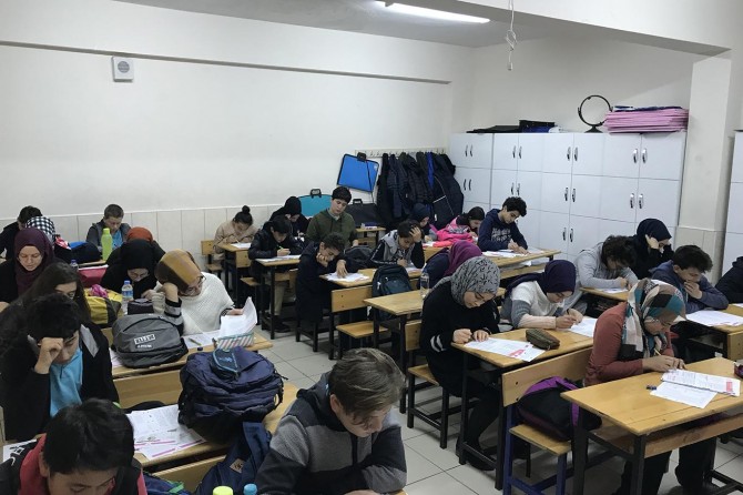 Gözetmensiz sınav uygulaması hayata geçti