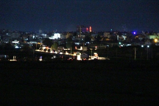 U.S. truck convoy crossed through Qamishli