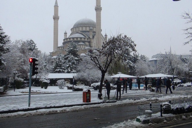 Bingöl beyaza büründü