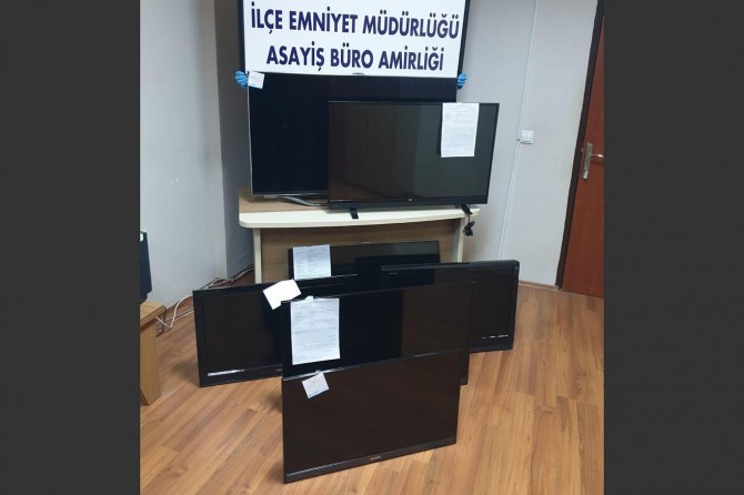 Bitlis'in Tatvan ilçesinde hırsızlık şüphelisi 2 kişi tutuklandı