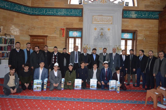 “Genç Bilaller Ezanı Güzel Okuma” Yarışması