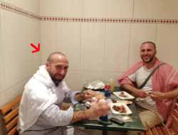 Hac Dönüşü Tutuklanarak Türkiye'ye Gönderildi