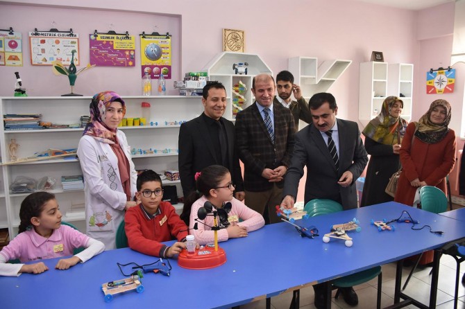 STEM projeleri görücüye çıktı