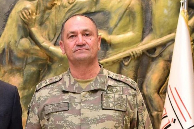 2 general atandı