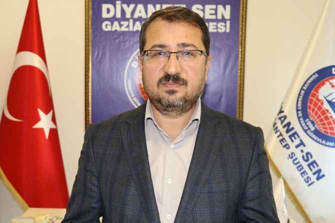 Hazreti Muhammed’e hakaret edenler, zelil olmaya mahkûmdur