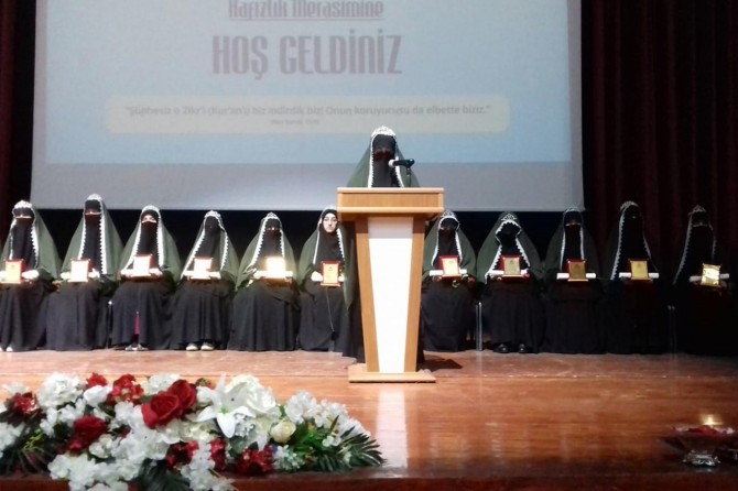 23 hafîze îcazeta xwe girtin