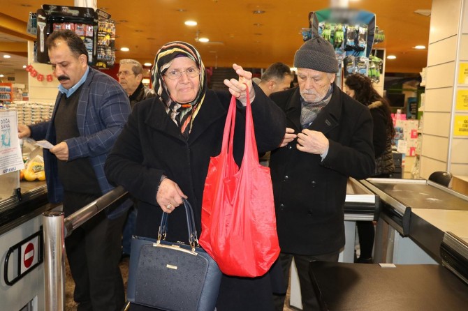 Gaziantepliler ücretli poşet uygulamasını değerlendirdi