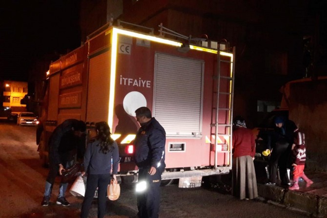 Mardin Nusaybin'de vatandaşların su ihtiyacı itfaiye araçlarıyla karşılandı