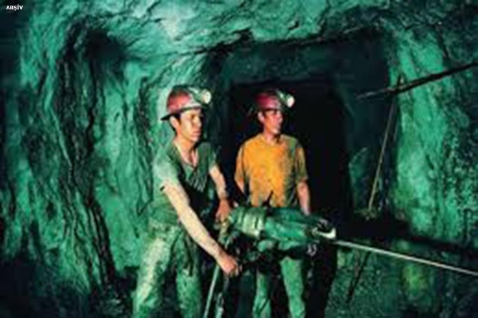 Li Efxanistanê maden hilweşîya: 30 mirî 20 birîndar