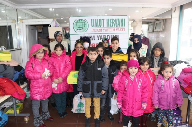 Hope Caravan aid agency put smiles on dozens of orphans face