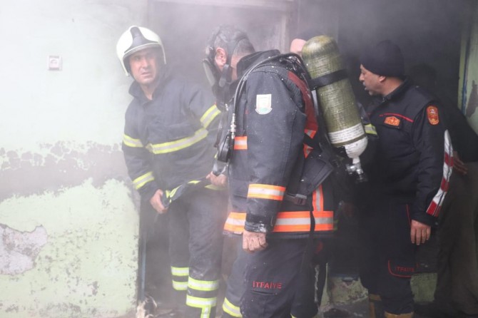 ​Şanlıurfa Hacı Bayram Mahallesinde odun sobası patladı: 1 yaralı