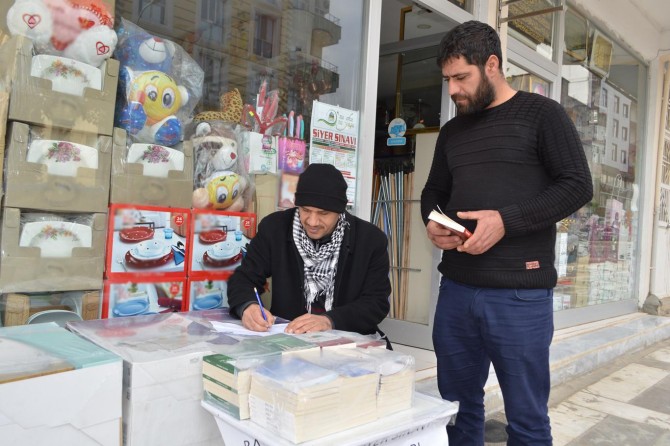 Şanlıurfa Hilvan'da esnaflardan Siyer Sınavına anlamlı destek