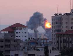 Gazze'ye Yeni Saldırı: 10 Şehit
