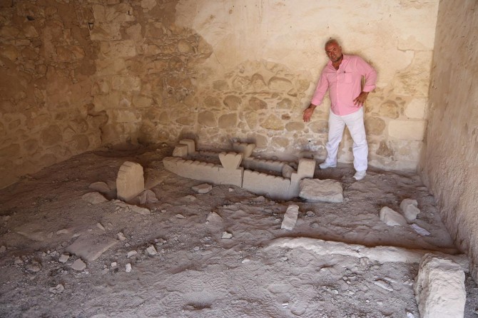 Eyyubi Sultanı Süleyman Han’a ait mezar ve sanduka bulundu