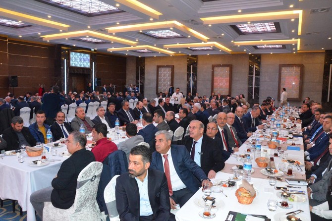 İş dünyasının temsilcileri Diyarbakır'da bir araya geldi