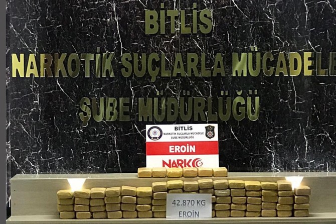 Bitlis'te 43 kilogram eroin ele geçirildi