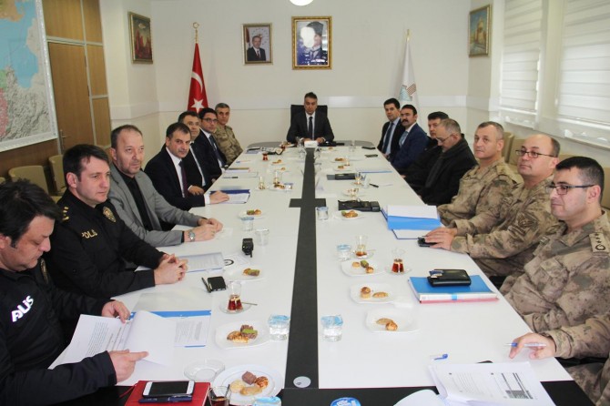 Bitlis'te seçim güvenliği toplantısı yapıldı